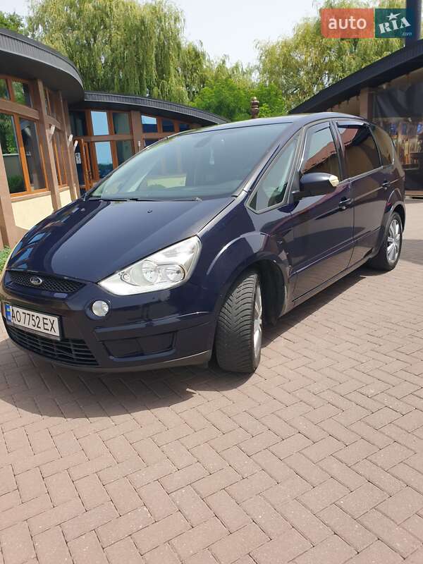 Ford S-Max 2006