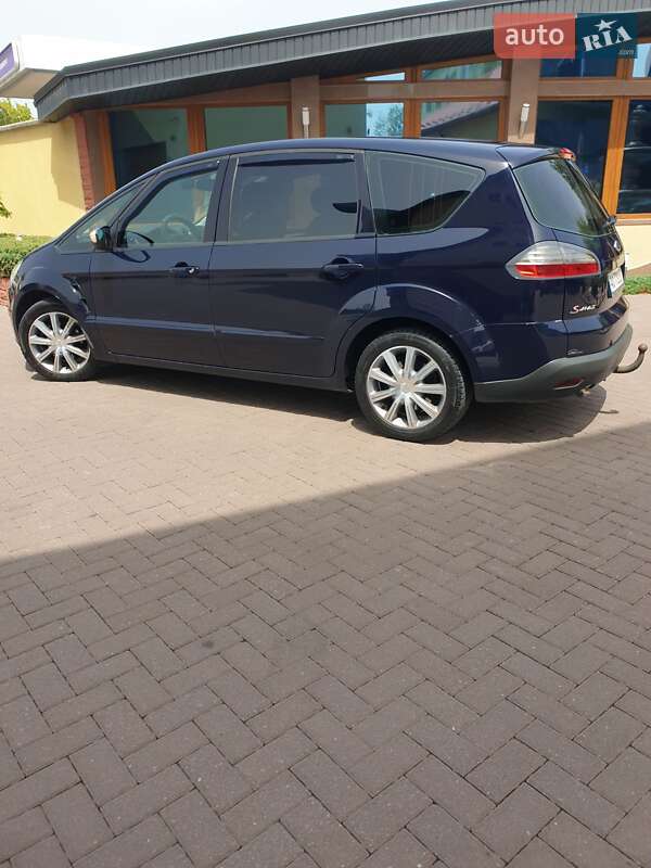 Минивэн Ford S-Max 2006 в Виноградове