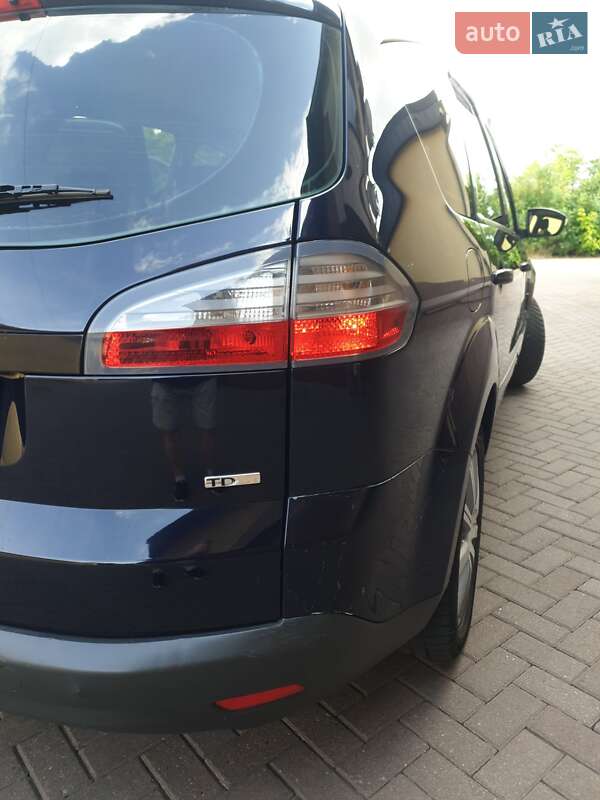 Минивэн Ford S-Max 2006 в Виноградове