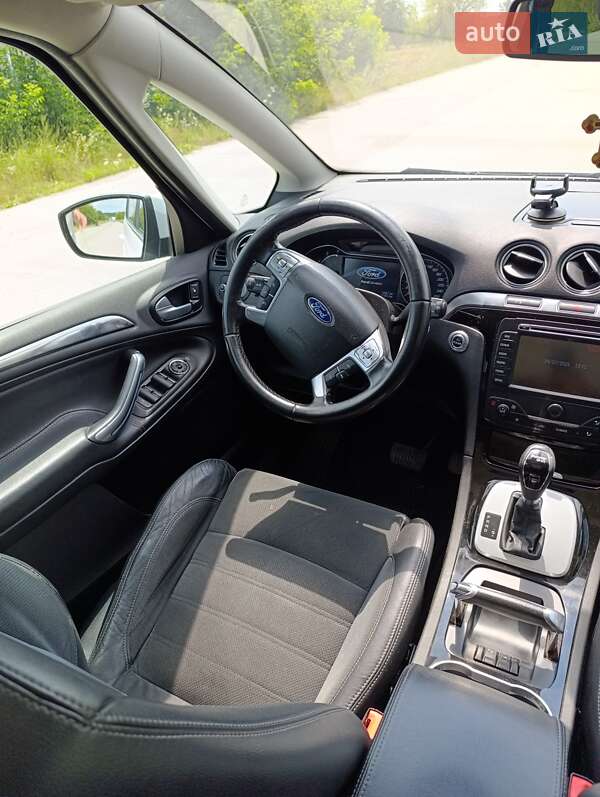 Минивэн Ford S-Max 2013 в Славуте