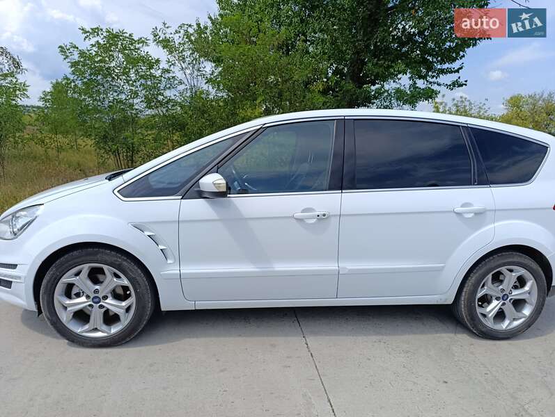 Ford S-Max 2013