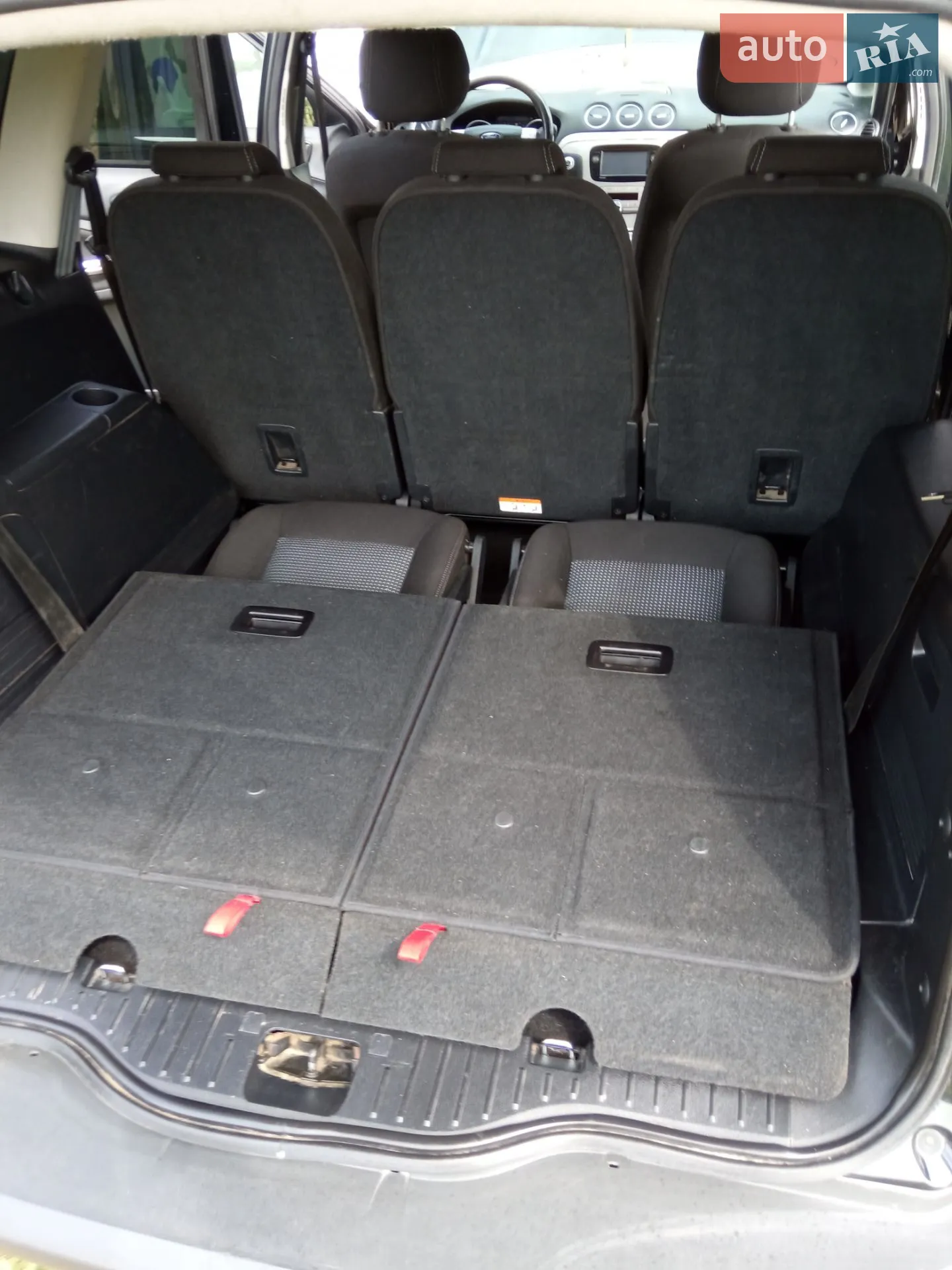 2010 Ford S-MAX - мініатюра 10