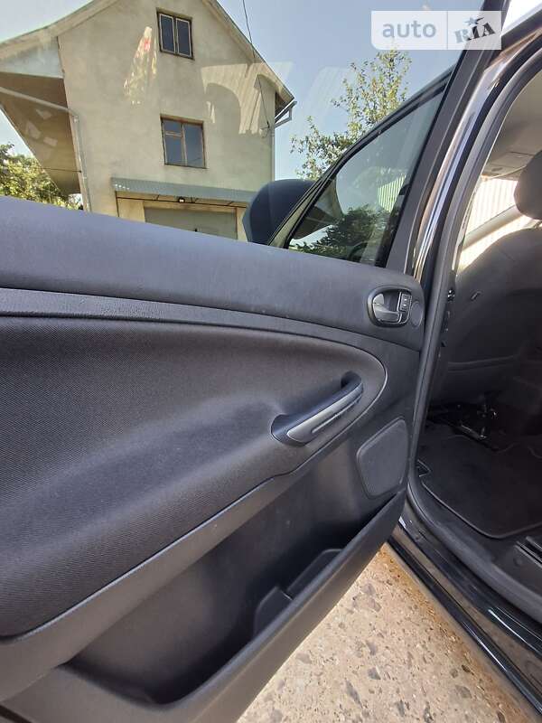 Мінівен Ford S-Max 2009 в Тернополі
