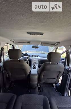 Минивэн Ford S-Max 2009 в 