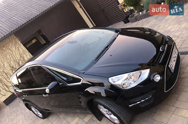 Минивэн Ford S-Max 2011 в Долине