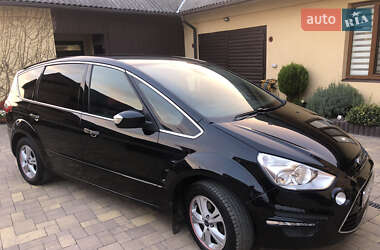 Минивэн Ford S-Max 2011 в Долине