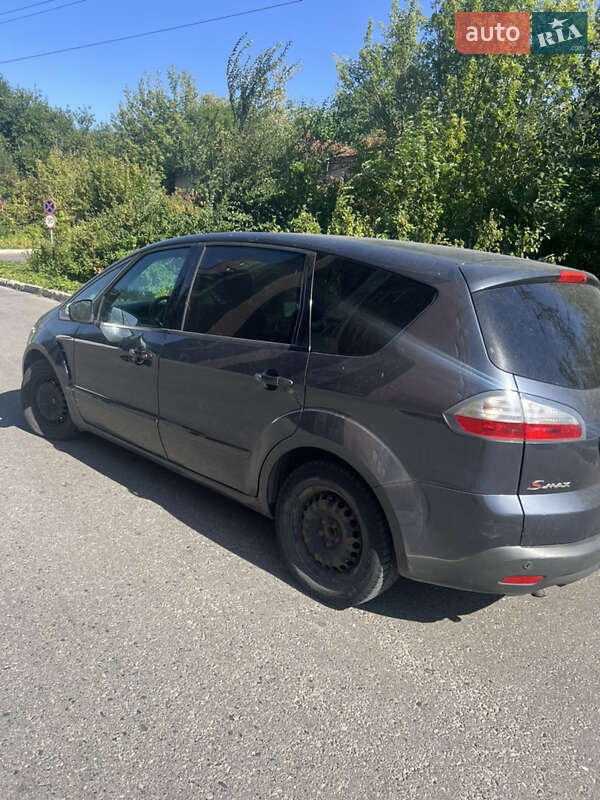 Ford S-Max 2008