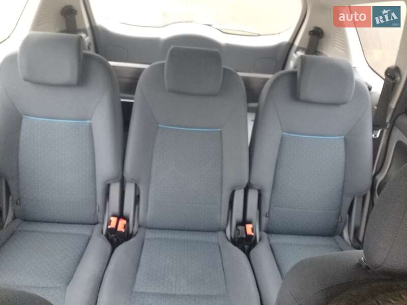 Минивэн Ford S-Max 2006 в Кропивницком