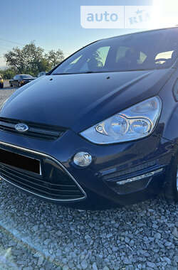 Минивэн Ford S-Max 2012 в Черновцах