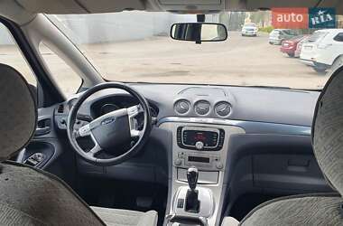 Минивэн Ford S-Max 2008 в 