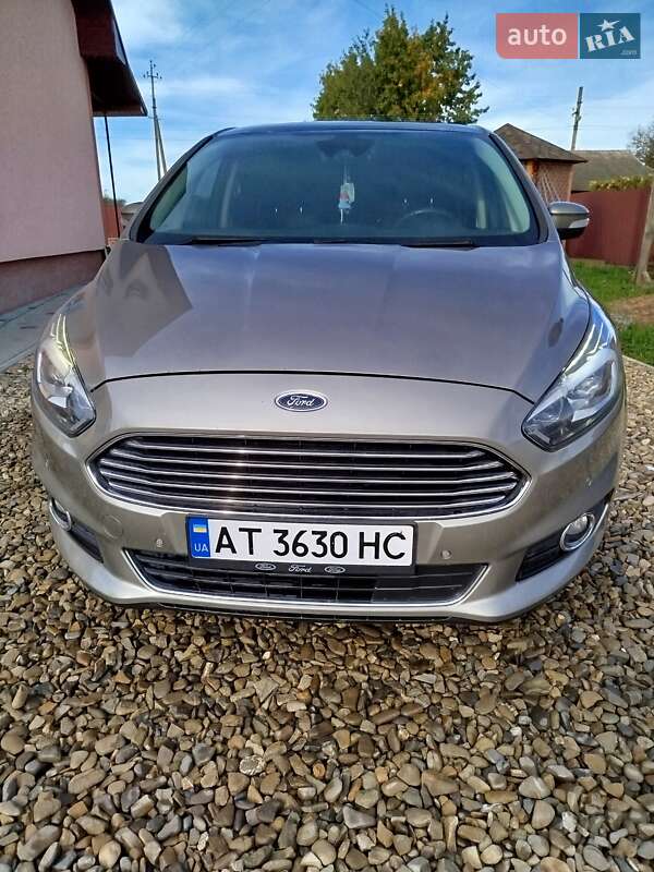 Ford S-Max 2015