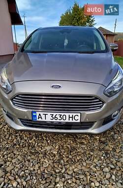 Минивэн Ford S-Max 2015 в 
