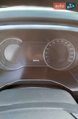 Минивэн Ford S-Max 2015 в 