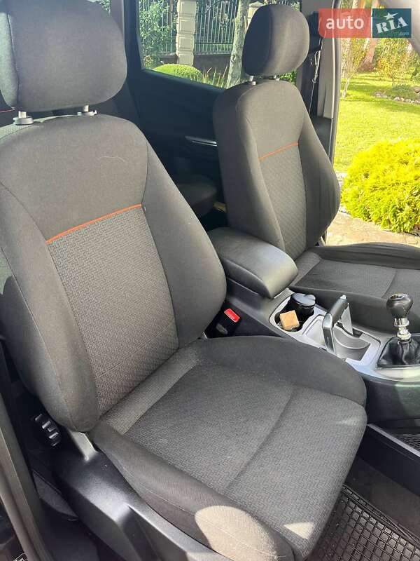 Минивэн Ford S-Max 2009 в Самборе