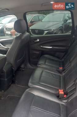 Мінівен Ford S-Max 2010 в 