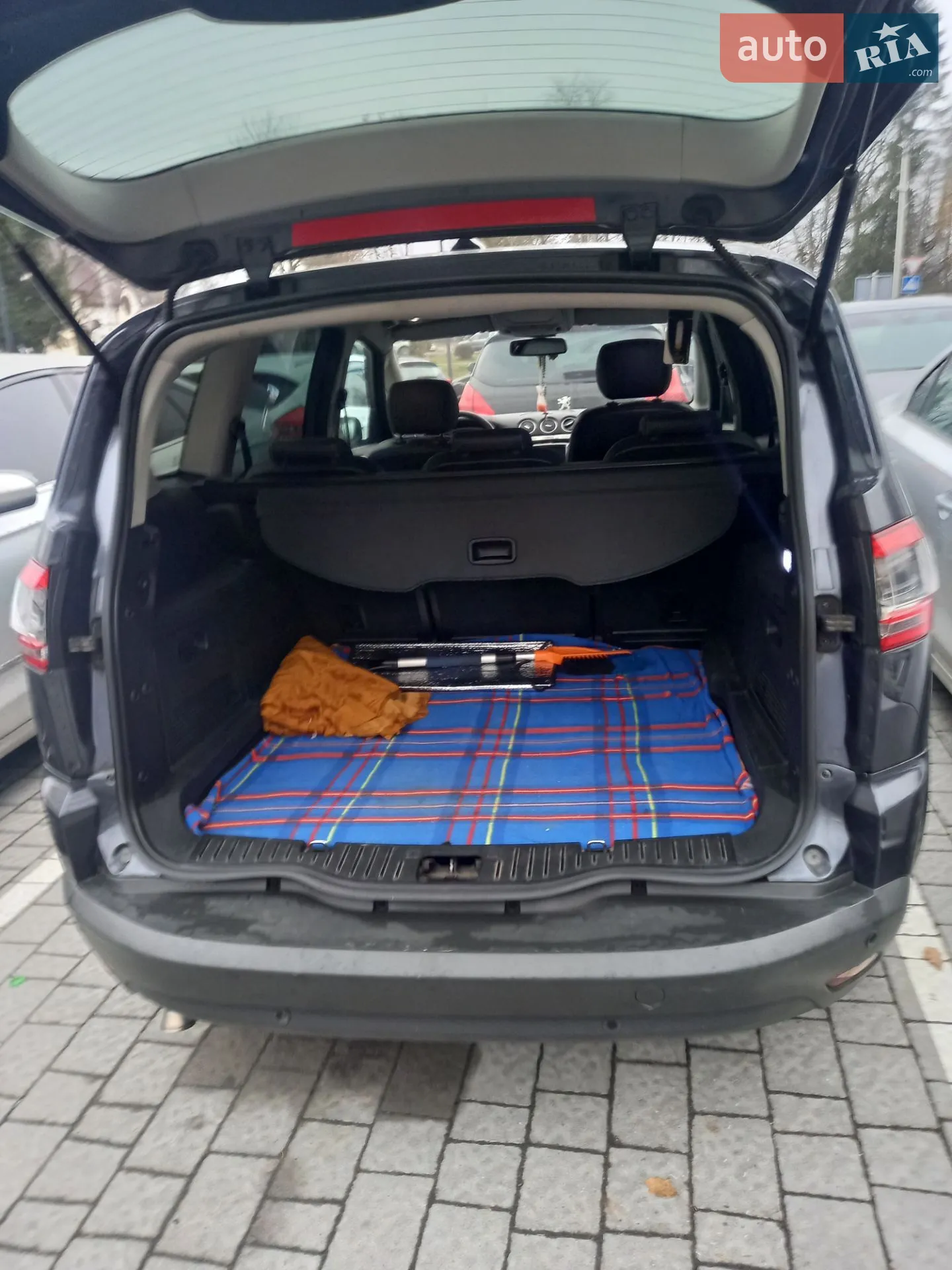 2010 Ford S-MAX - мініатюра 12