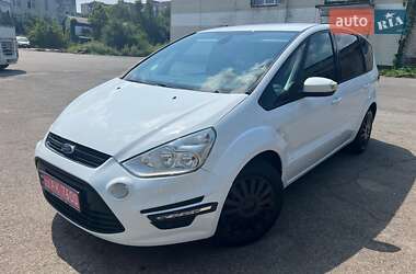 Минивэн Ford S-Max 2013 в 