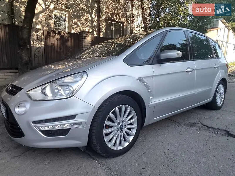 Минивэн Ford S-Max 2014 в Тернополе