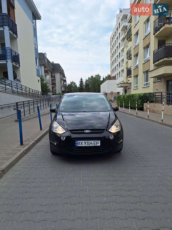 Минивэн Ford S-Max 2013 в Хмельницком