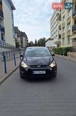 Минивэн Ford S-Max 2013 в 