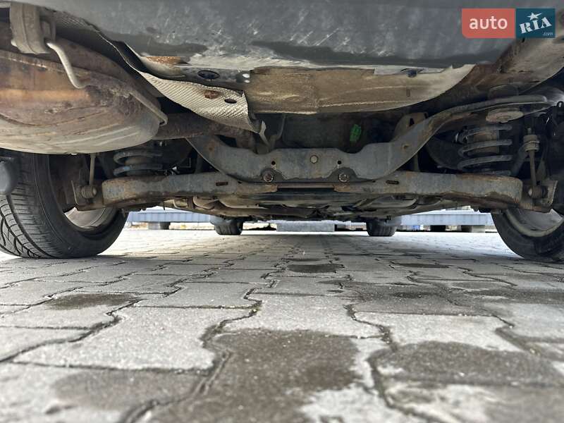 Мінівен Ford S-Max 2011 в Чернівцях фото 23 Мінівен Ford S-Max 2011 в Чернівцях