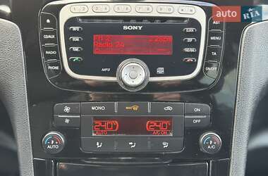 Минивэн Ford S-Max 2011 в Черновцах