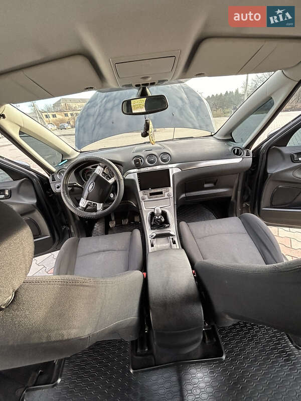 Минивэн Ford S-Max 2007 в Теофиполе