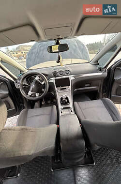 Минивэн Ford S-Max 2007 в 