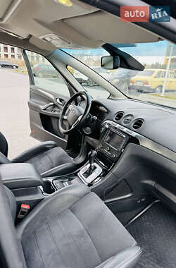 Минивэн Ford S-Max 2012 в 