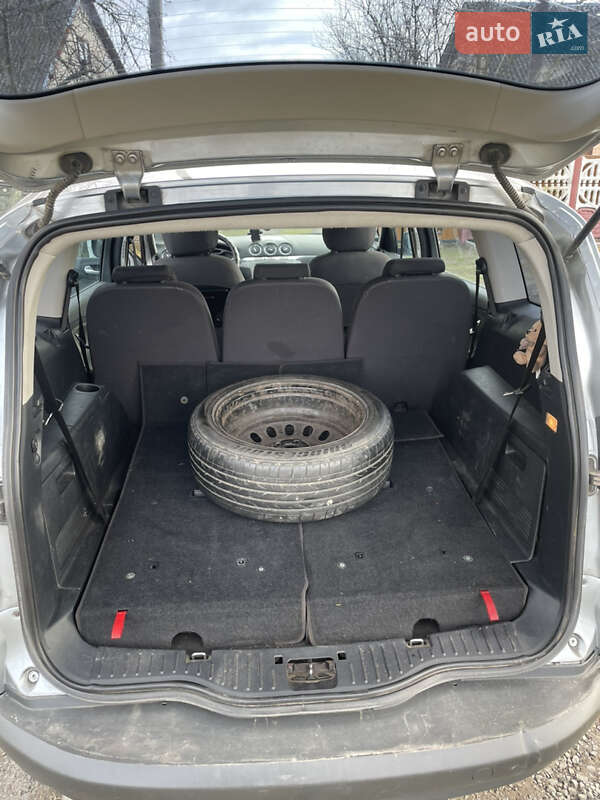 Мінівен Ford S-Max 2008 в Любешові