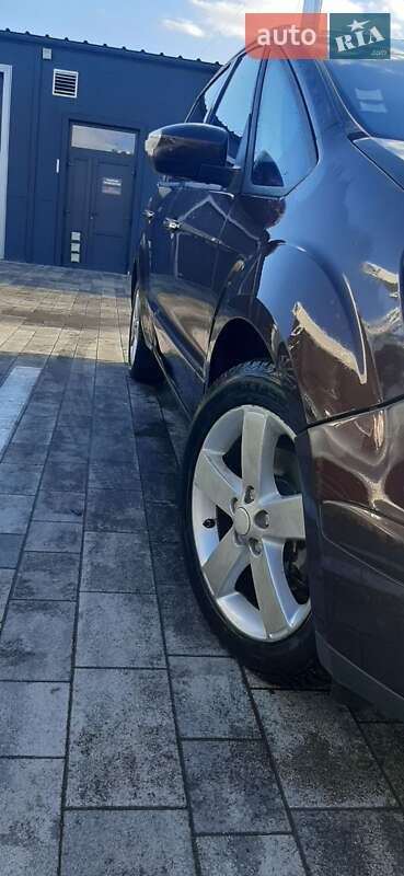 Мінівен Ford S-Max 2009 в Луцьку