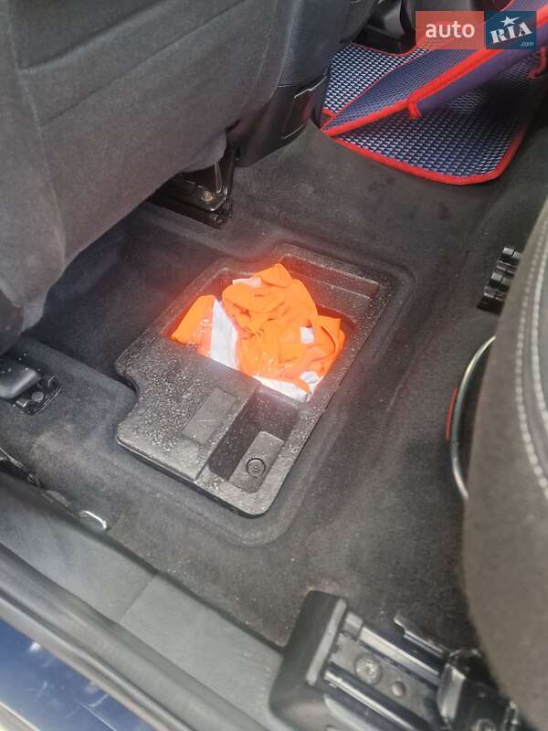 Минивэн Ford S-Max 2013 в Сумах фото 38 Минивэн Ford S-Max 2013 в Сумах