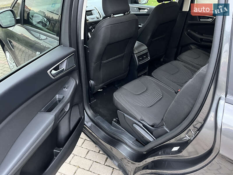 Минивэн Ford S-Max 2016 в Виноградове