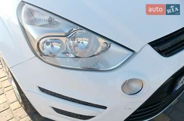 Минивэн Ford S-Max 2012 в 