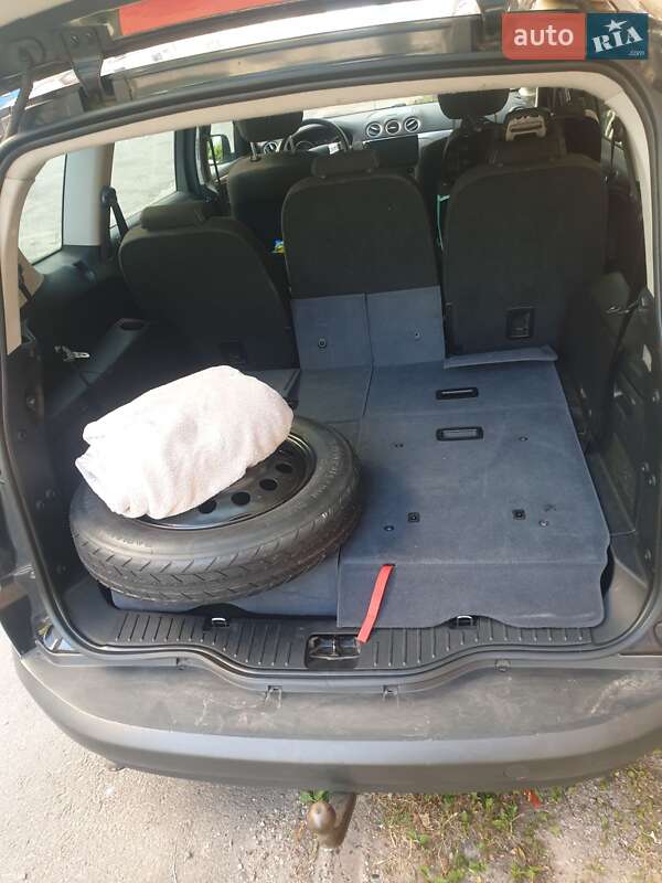 Минивэн Ford S-Max 2010 в Боярке