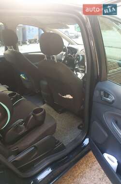 Минивэн Ford S-Max 2010 в 