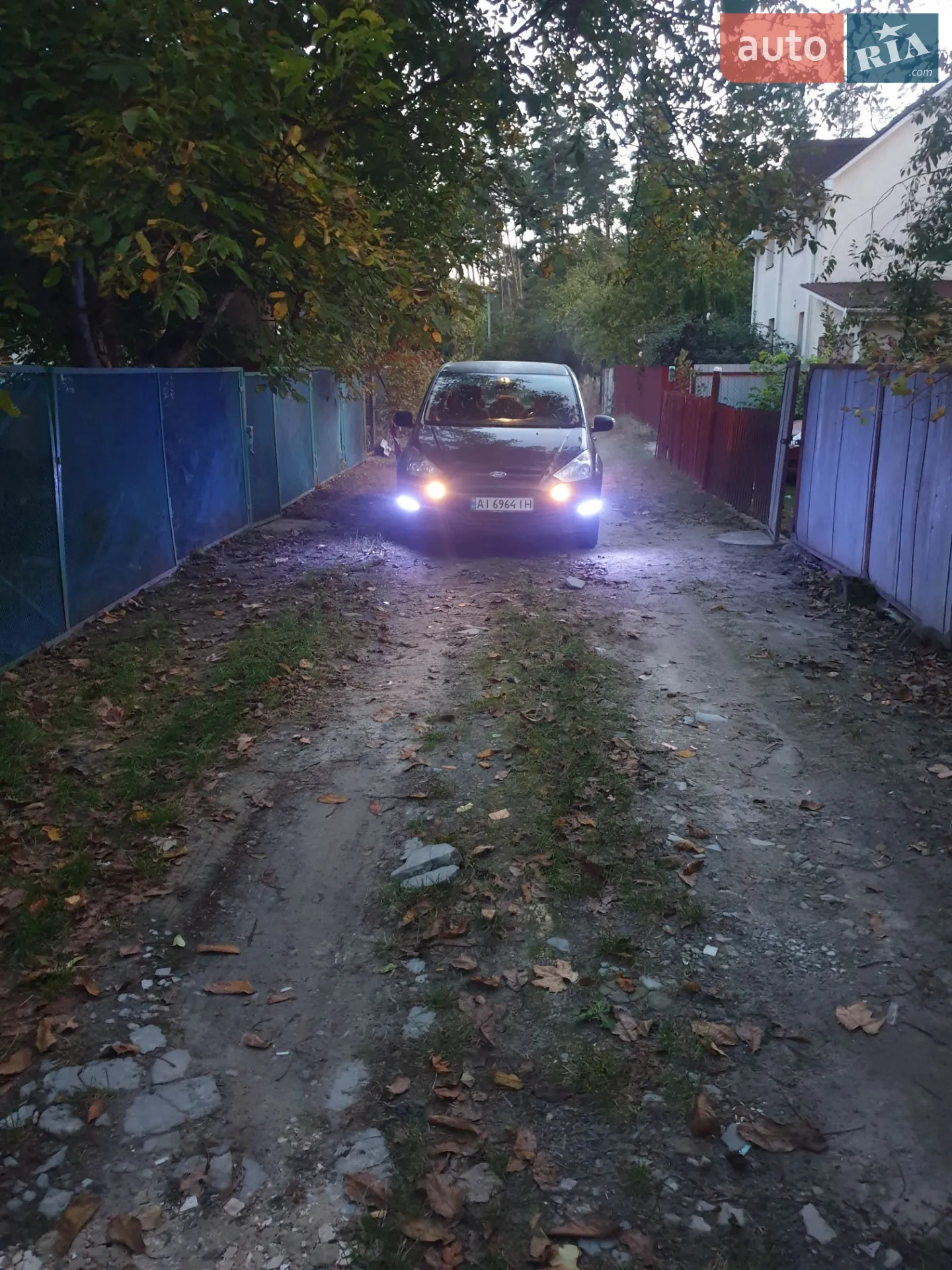 2010 Ford S-MAX - мініатюра 3