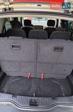 Мінівен Ford S-Max 2009 в 