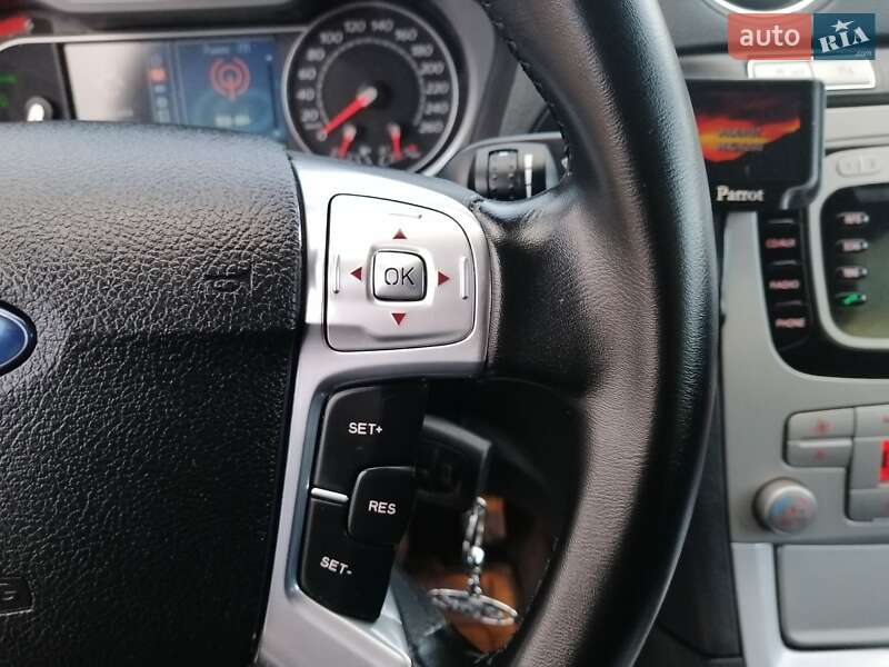 Минивэн Ford S-Max 2010 в Ровно фото 36 Минивэн Ford S-Max 2010 в Ровно