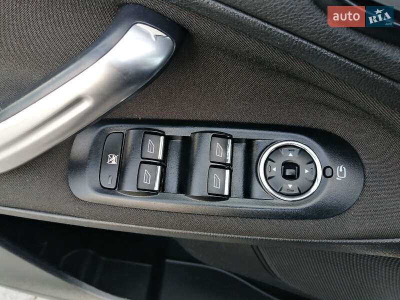 Минивэн Ford S-Max 2010 в Ровно фото 42 Минивэн Ford S-Max 2010 в Ровно