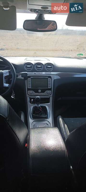 Мінівен Ford S-Max 2008 в Любомлі