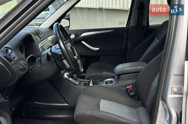 Мінівен Ford S-Max 2013 в 