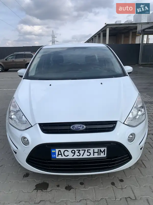 Ford S-Max