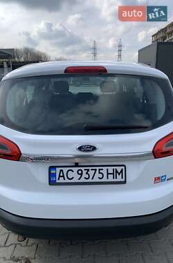 Минивэн Ford S-Max 2013 в 