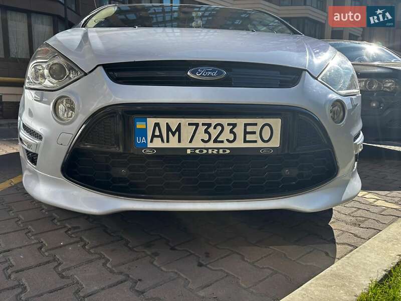 Мінівен Ford S-Max 2014 в Житомирі