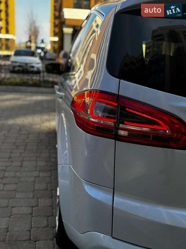 Мінівен Ford S-Max 2014 в Житомирі