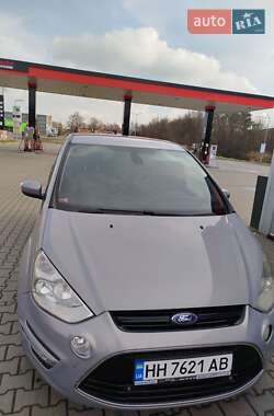 Минивэн Ford S-Max 2012 в 