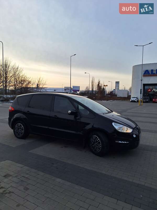 Минивэн Ford S-Max 2013 в Хмельницком