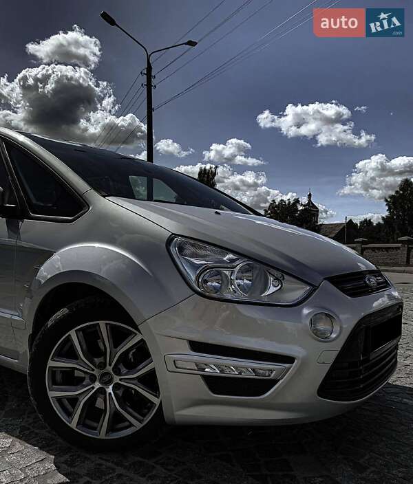 Ford S-Max 2014