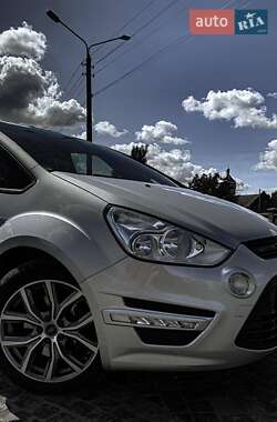 Минивэн Ford S-Max 2014 в 